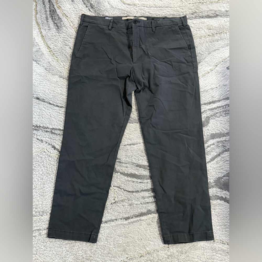 Banana Republic Charcoal Men's Chinos
